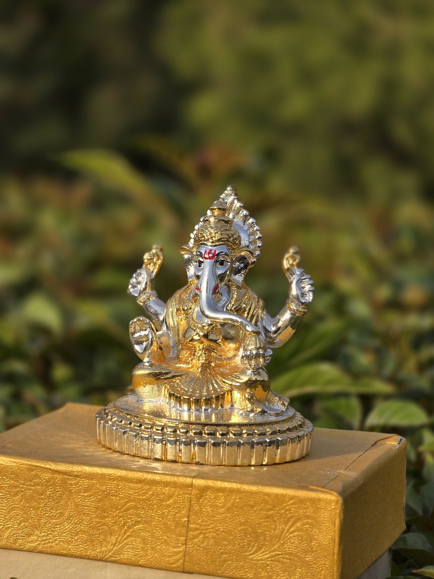 24K Gold & Silver Plated Mini Idols